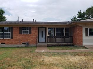3036 Rolinda Dr, Dallas, TX 75211