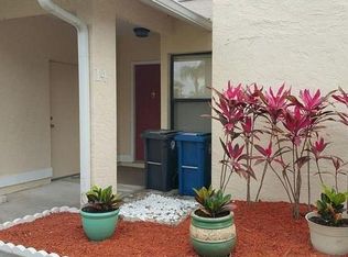 14 Emerald Bay Dr, Oldsmar, FL 34677