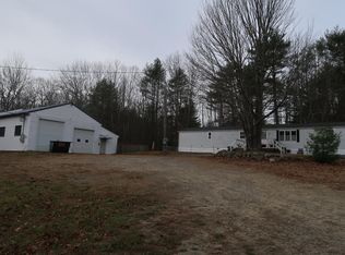 614 Windsor Rd, Chelsea, ME 04330