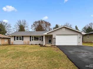 1040 Johnston Dr, Aurora, IL 60506