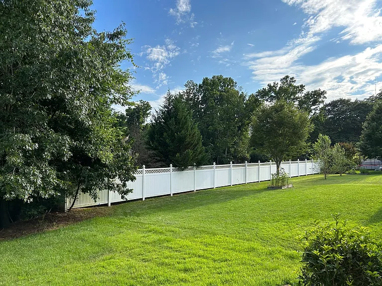1906 Pear Tree Ln — Photo 57