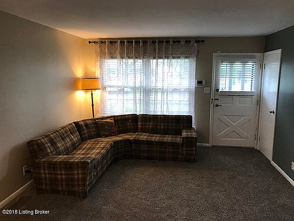 3rd image of 2430 Proctor Knott Dr