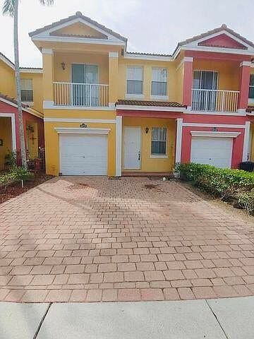 1st image of 2209 Shoma Dr
