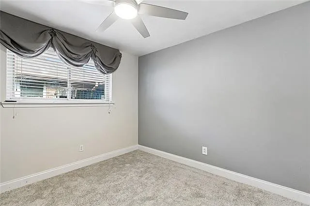 3908 W Metairie Ave — Photo 14