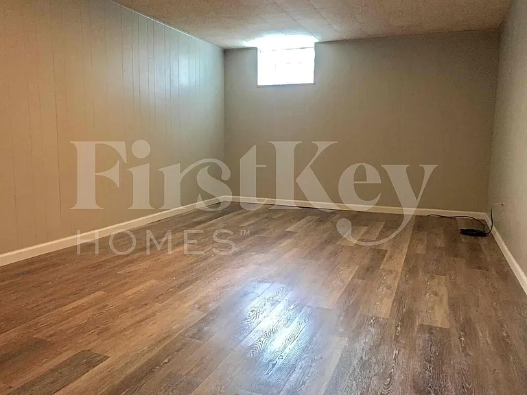 1222 Meadowbright Ln — Photo 19