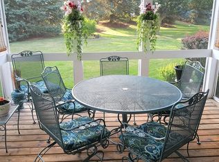 1302 Spicewood Dr, Okemos, MI 48864