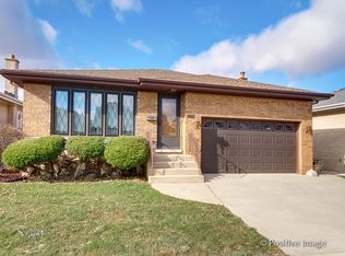 4718 N Maria Ct, Chicago, IL 60656