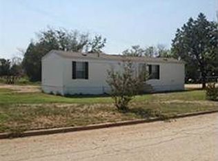 428 SW Avenue B, Hamlin, TX 79520