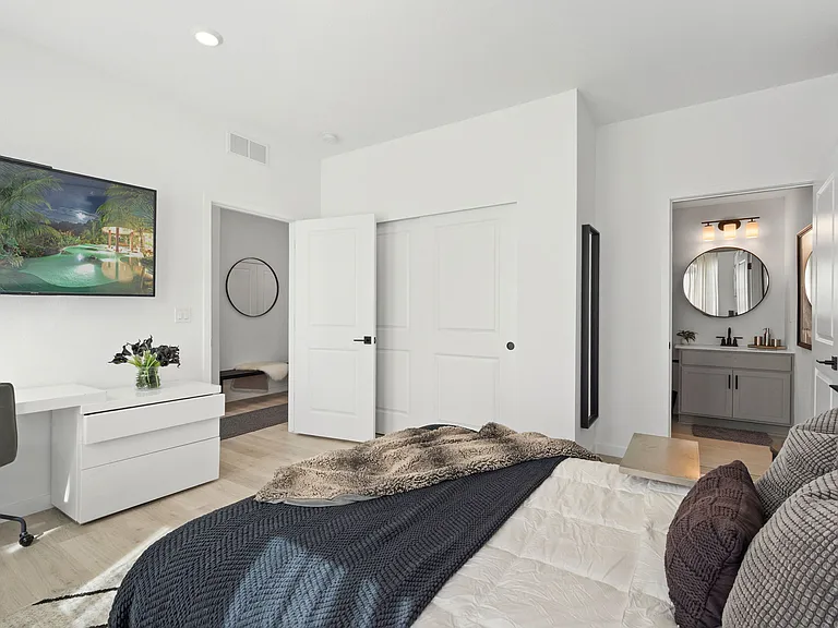 Bedroom with Workspace and TV