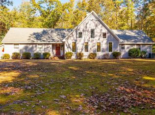 142 Sawmill Rd, White Stone, VA 22578