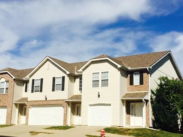 109 NE Adams Dairy Pkwy, Blue Springs, MO 64014