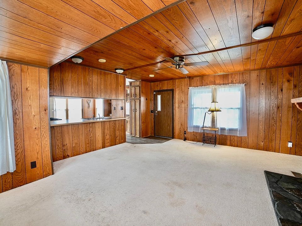 140 Maple Ln, Manteno, IL 60950 Zillow