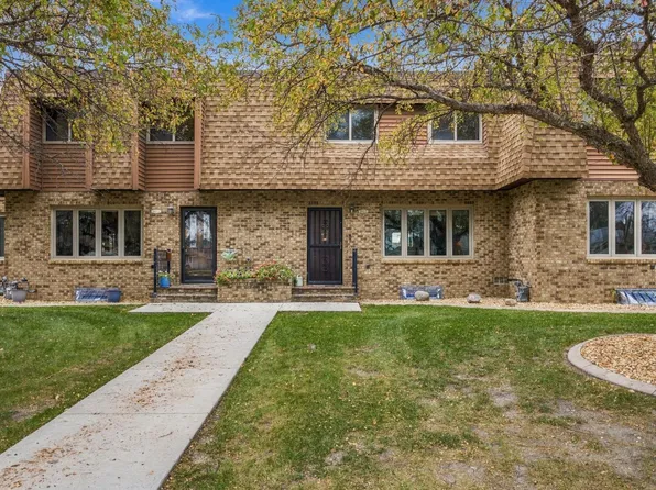 1402 E Gateway Cir APT E, Fargo, ND 58103