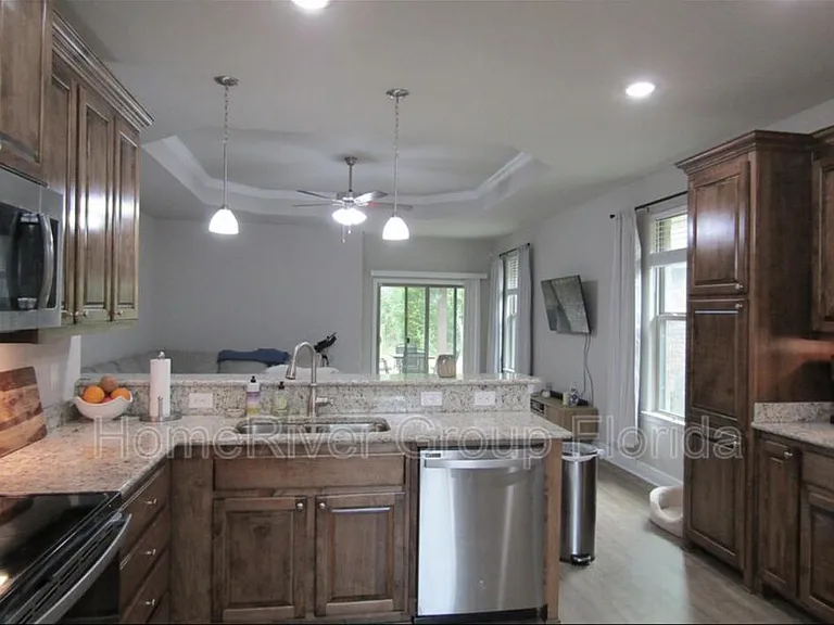 5364 Woodlet Ct — Photo 2