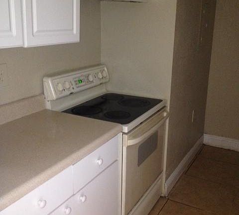 3rd image of 1186 Lake Terry Dr APT K