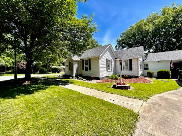 310 N Washington St, Mansfield, IL 61854