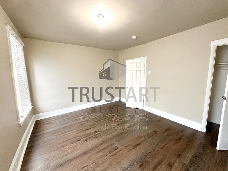 3885 Manor St #1 — Photo 8