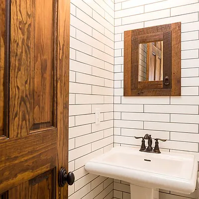 Rented by Nooklyn NYC LLC | media 9