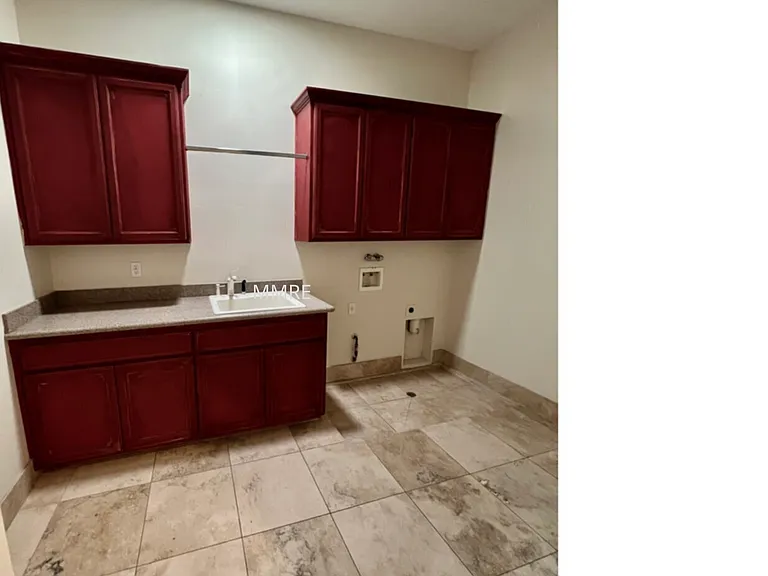 2378 E Virgo Pl — Photo 8