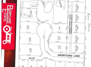 8 Shortcake Ln, Lynden, WA 98264