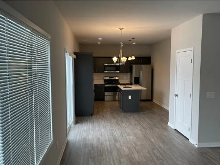 15133 Foxglove Ln — Photo 3