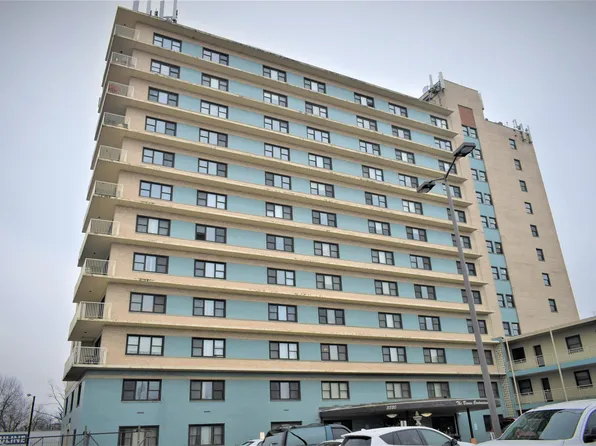 3320 Bardstown Rd APT 64, Louisville, KY 40218