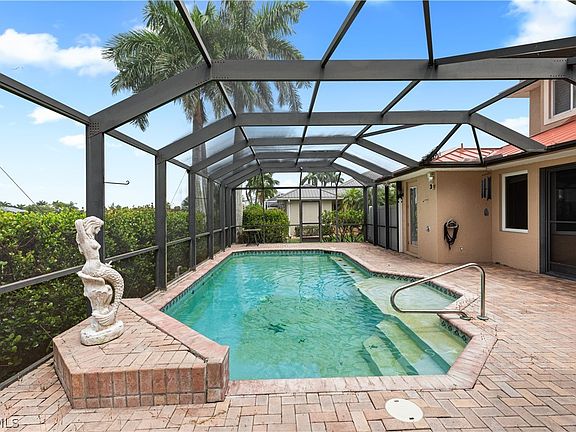 3rd image of 11913 Princess Grace Ct