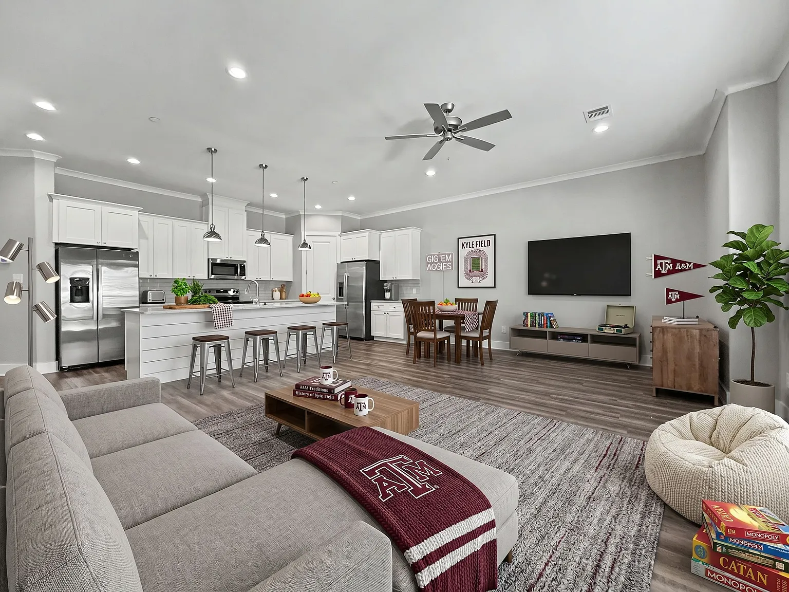 7 bed, 7.5 bath, 3090 sqft, $8,260 — Photo 4