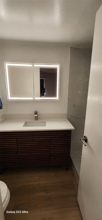 2104 S Cypress Bend Dr APT 406, photo 9