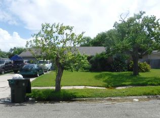 521 Handover Dr, Corpus Christi, TX 78412
