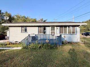 100 Chippewa Dr, Negaunee, MI 49866