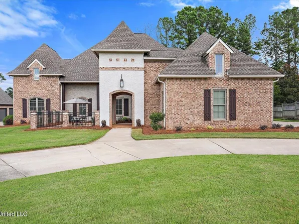 213 Ironwood Plantation Blvd, Madison, MS 39110