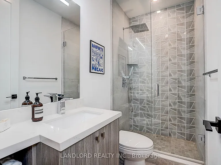 21 Shudell Ave — Photo 32