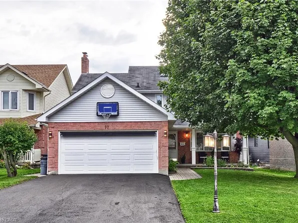 97 Sacha Rd, Cambridge, ON N3C 4A2