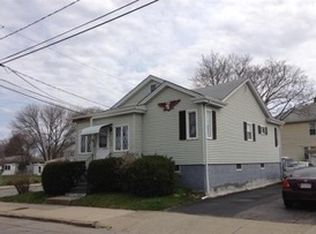 677 Oak Grove Ave, Fall River, MA 02720