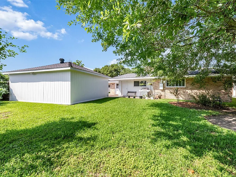5731 Cheltenham Dr — Photo 24
