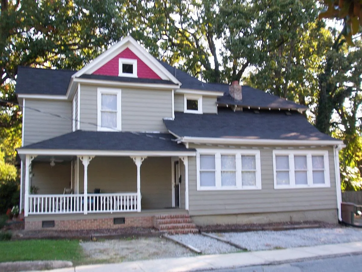 1 bed, 725 sqft, $1,075 — Photo 2
