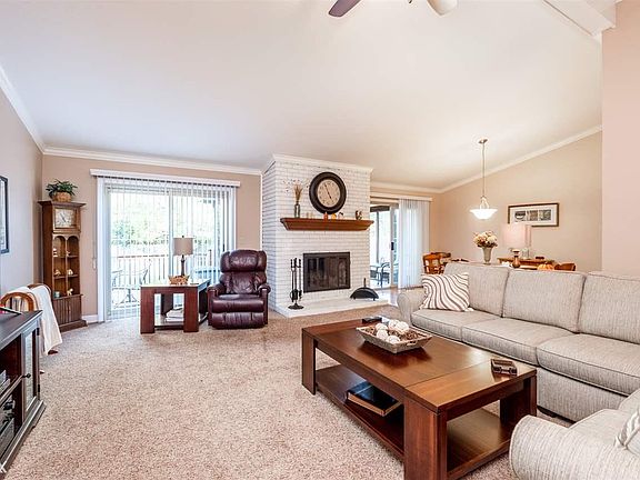 5th image of 41208 Ironwood Dr