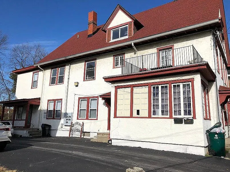 2363 Ohio Ave #4