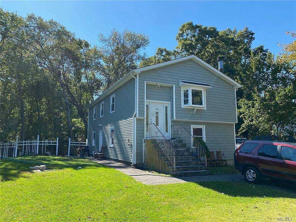 1st image of 64 Irving Ave