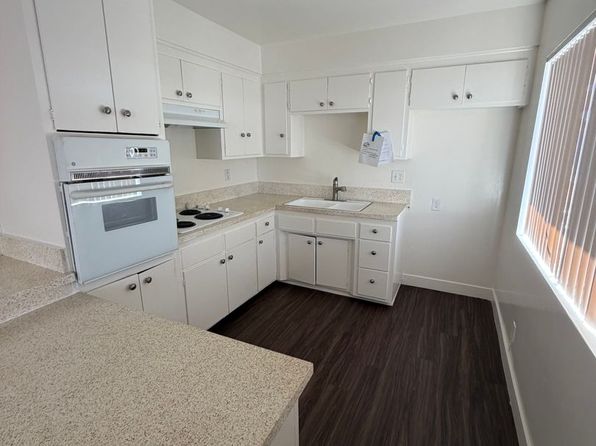 1137 Bennett Ave APT 4