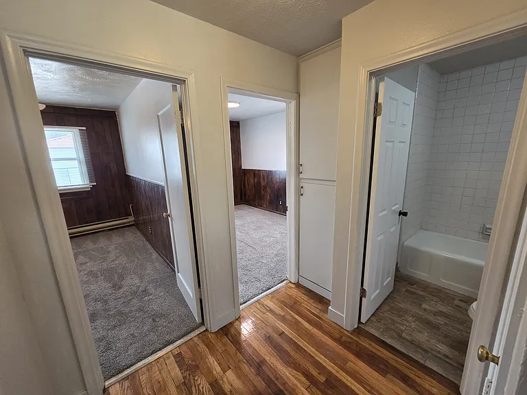 2 bed, 1.0 bath, 850 sqft, $1,099 — Photo 9