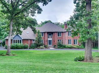 5446 N Tall Oaks Dr, Long Grove, IL 60047