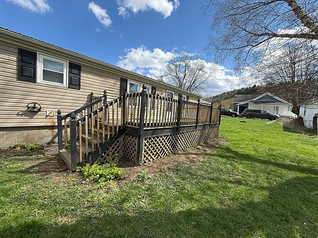 2273 Main St — Photo 3