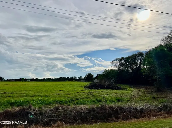 Suzie Dr, Eunice, LA 70535