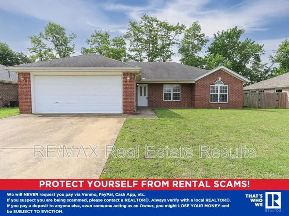 2505 20th St, Bentonville, AR 72713