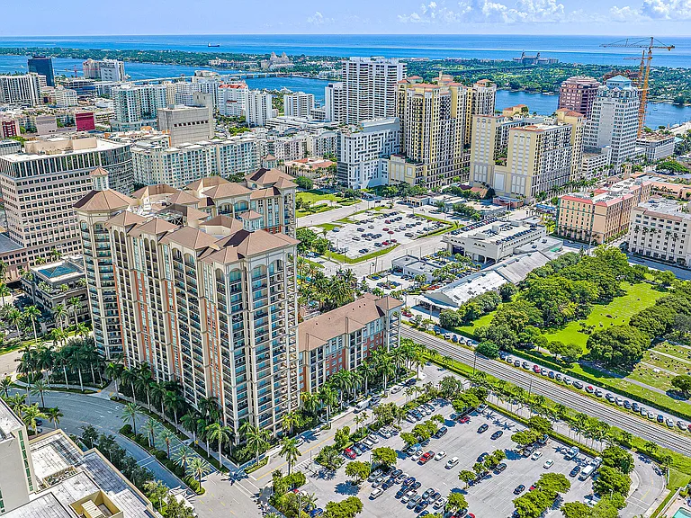 550 Okeechobee Blvd #1615 — Photo 39