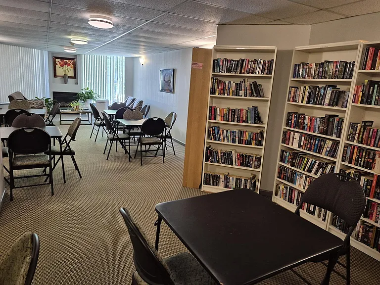 1135 Quayside Dr #401 — Photo 9