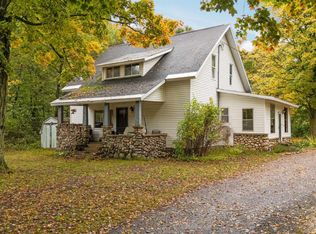 203 S Pioneer Rd, Beulah, MI 49617