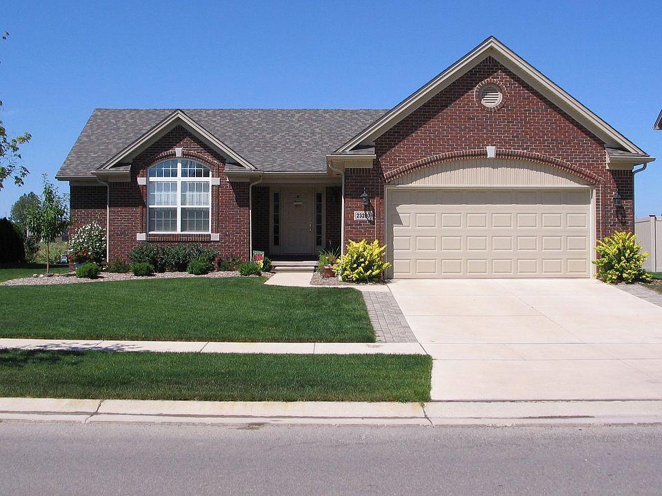 1st image of 23280 Wagonwheel Dr